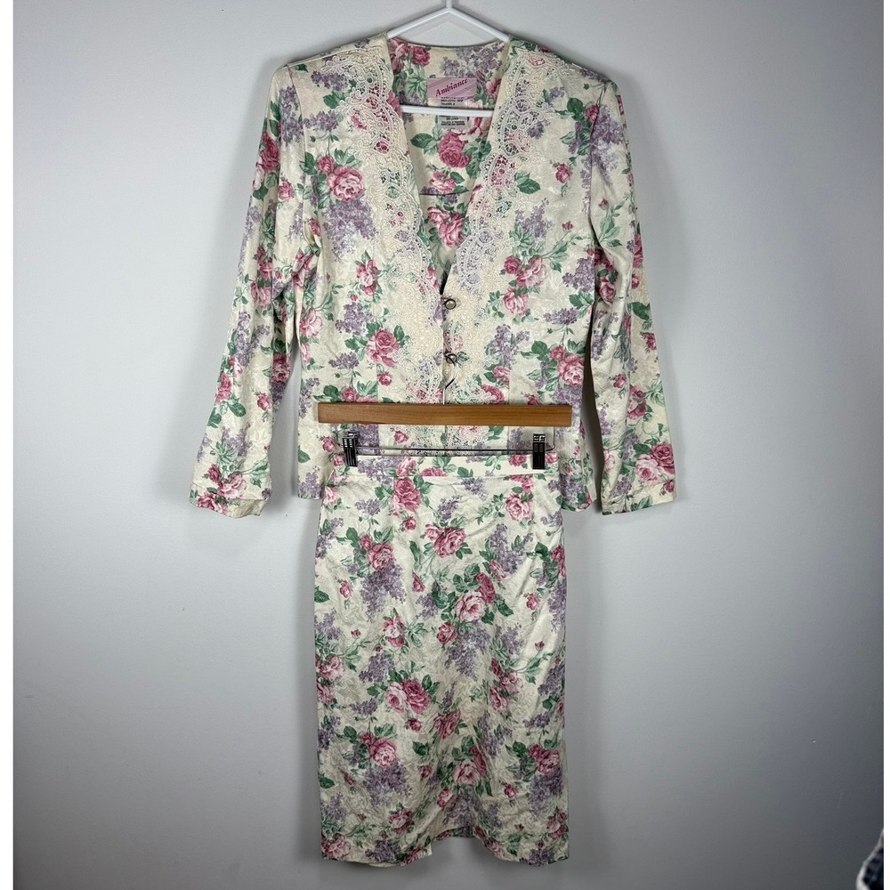 Ambiance Vintage 90s Floral Lace Trim Skirt Suit Set Pink Purple Cream Size 8